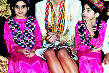 Princesa Diana visitou o Paquistão na década de 90 para participar numa angariação de fundos de um hospital  