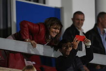 Dolores Aveiro nas bancadas a assistir ao Cova da Piedade - Benfica