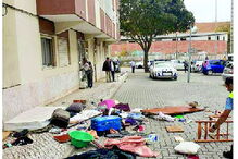 Agressor atirou vários bens para a via pública