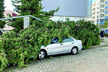 Chuva forte desvia voos, alaga estradas e lança o caos no Norte do País