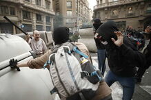 O reformado que enfrentou protestantes com bastão na mão na Catalunha
