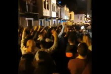 Victoria, a mulher de 94 anos salva por vizinhos que se uniram para expulsar 'okupas' e lhe devolver a casa