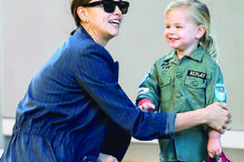 Irina Shayk é muito cúmplice com a filha em comum com Bradley Cooper 