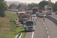 Trinta e nove cadáveres encontrados dentro de camião no Reino Unido