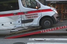 Acidente ocorreu num cruzamento na Avenida do Conde