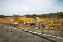 Três mortos e três feridos encontrados em estrada