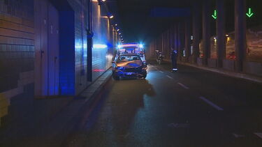 Colisão entre dois carros leva ao encerramento do túnel do Marquês de Pombal em Lisboa