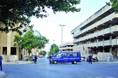 Criança foram alvejadas numa rua da Bela Vista, em Setúbal 