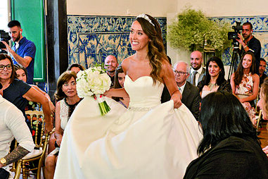 Marta Rangel no momento em que se casou