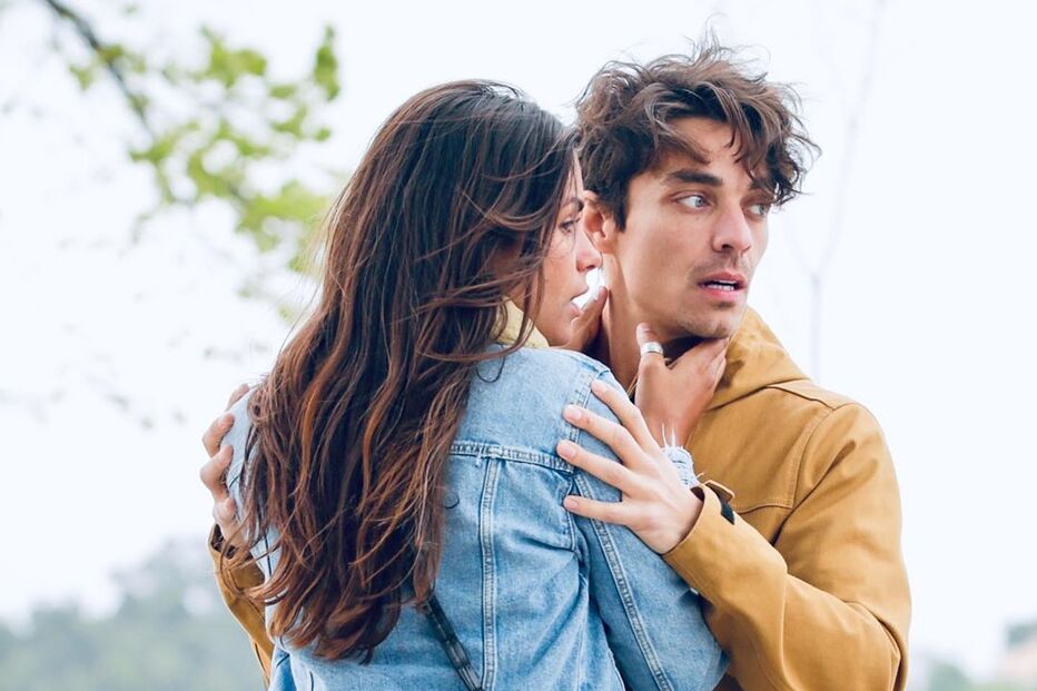 Carolina Loureiro e José Mata na novela 'Nazaré'