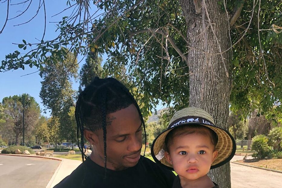 Travis Scott e a filha em comum com Kylie Jenner, Stormi