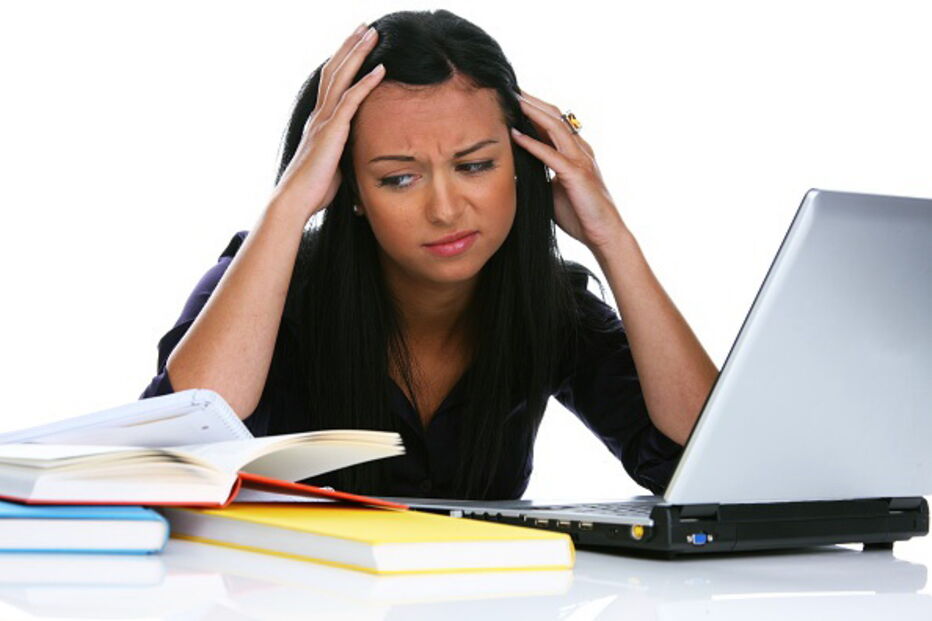 Universitários que dormem menos de sete horas por noite têm notas mais baixas