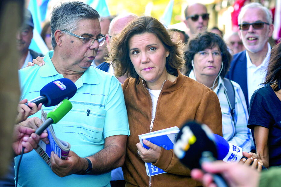 Assunção Cristas na feira de Barcelos, logo ao início da manhã 