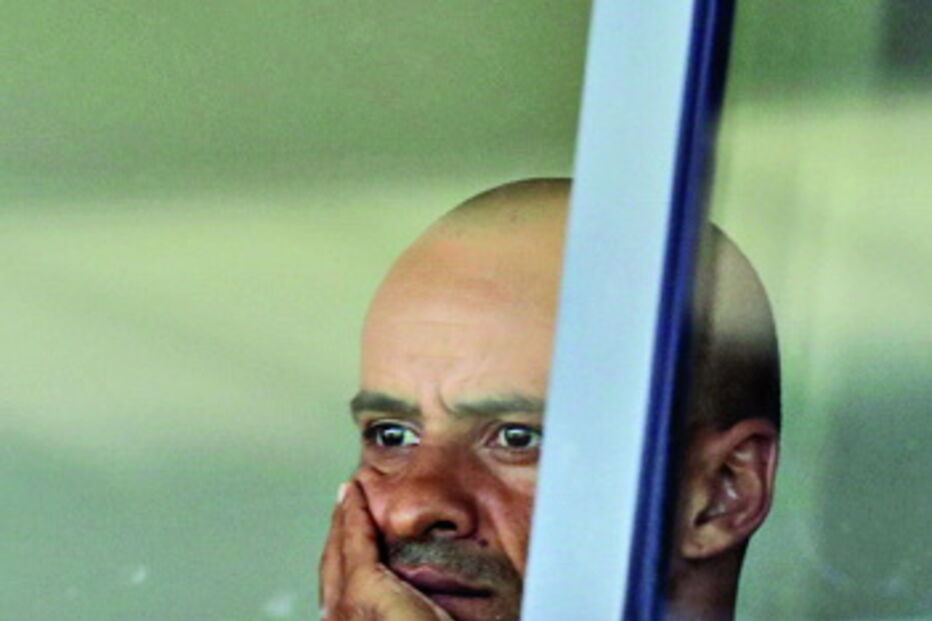 Pedro Mendes festeja um dos seus dois golos