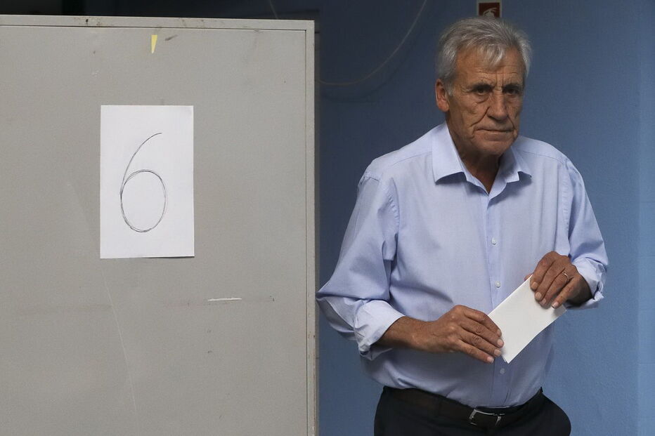 Jerónimo de Sousa, do PSP, já votou no Grupo Desportivo de Pirescoxe