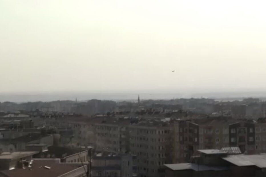 Turquia lança ofensiva contra forças curdas na Síria