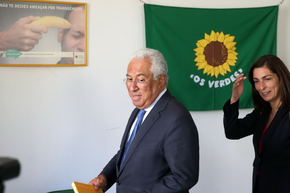António Costa esteve reunido com os representantes do PEV