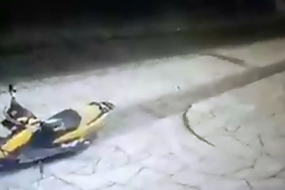 Autarca foi arrastado por um carro