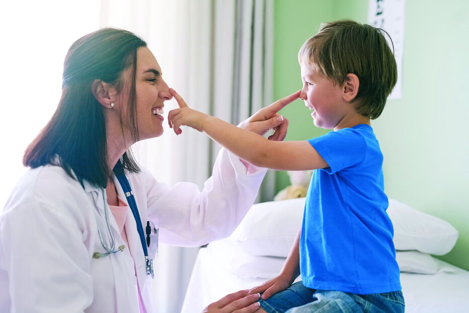 2019-10-10_16_47_08 Trofa-Saúde-mental-criança-adulto.jpg