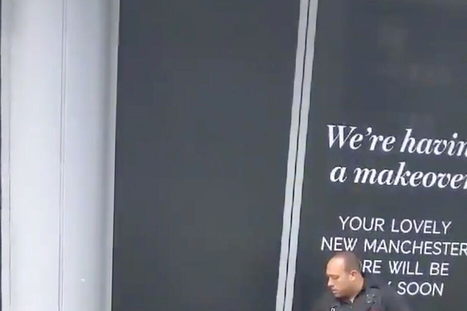 Suspeito de esfaqueamento em centro comercial de Manchester já foi detido