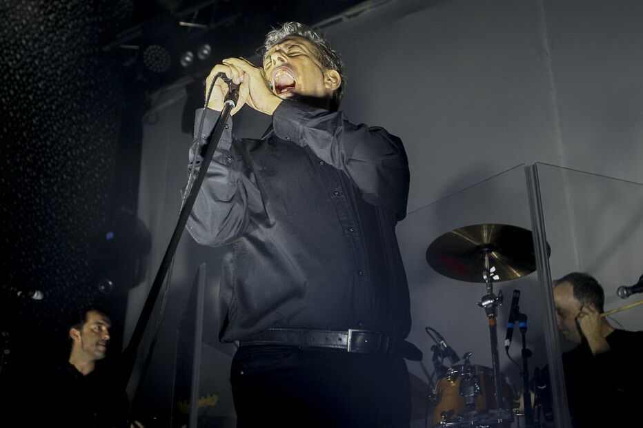 Mão Morta escaldantes no Lisboa ao Vivo