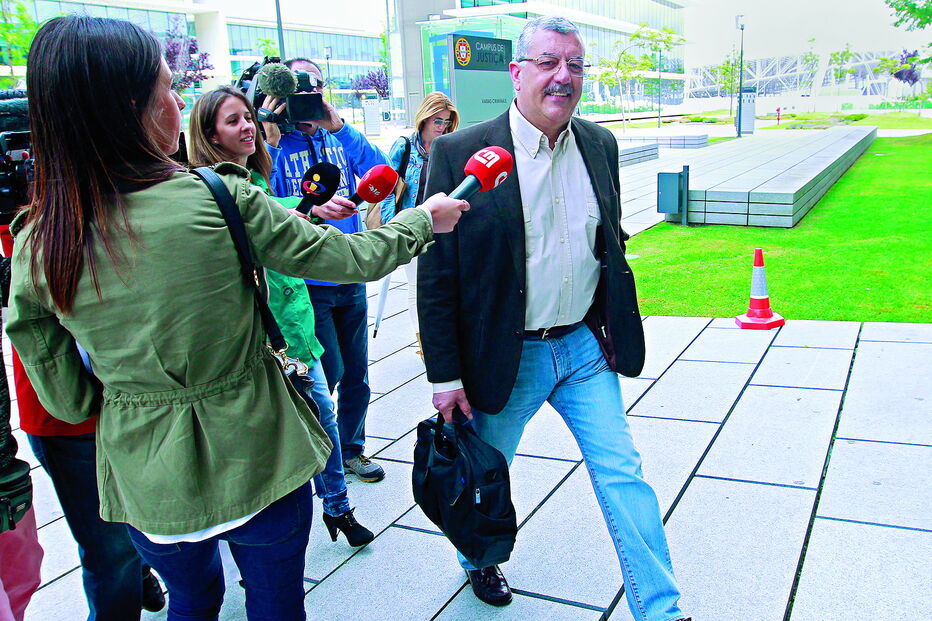 Gil Martins, antigo comandante operacional nacional da Proteção Civil, continua a negar que alguma vez tenha desviado dinheiros públicos para uso pessoal 