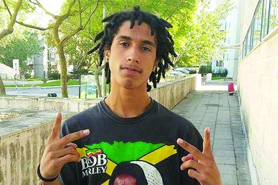 Abel Fragoso quis vingar-se de humilhação em bar durante as festas da Moita de 2018. Acabou por atingir seis pessoas com o carro dos pais 