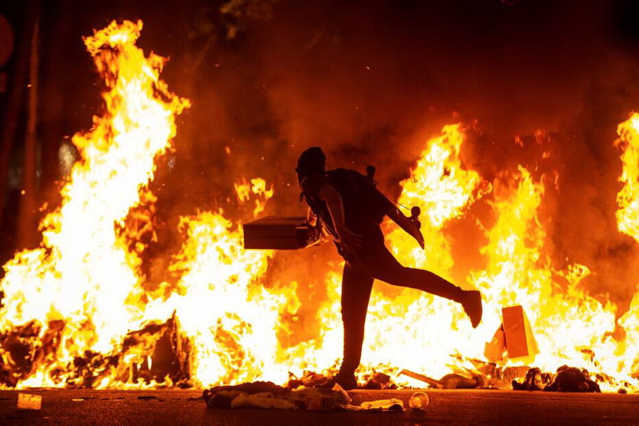 Segundo dia de manifestações em Barcelona