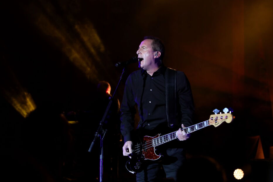 Mestres da pop eletrónica, Orchestral Manoeuvres in the Dark, deram lição de mestria numa Aula Magna praticamente esgotada.