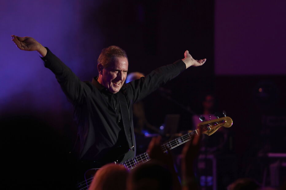 Mestres da pop eletrónica, Orchestral Manoeuvres in the Dark, deram lição de mestria numa Aula Magna praticamente esgotada.