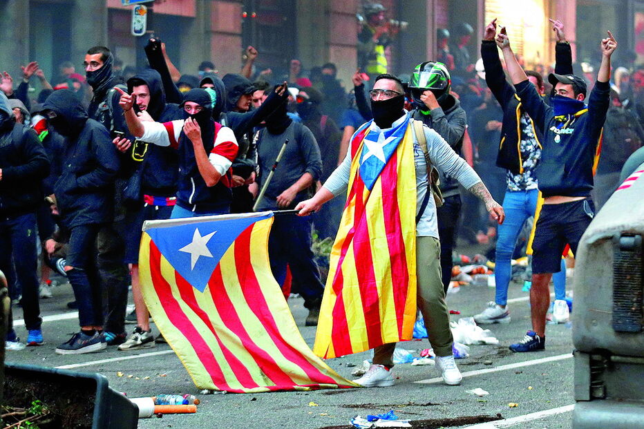 Protestos violentos na Catalunha