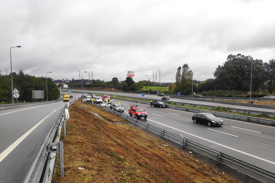 Casal morre na A41 a caminho do aeroporto