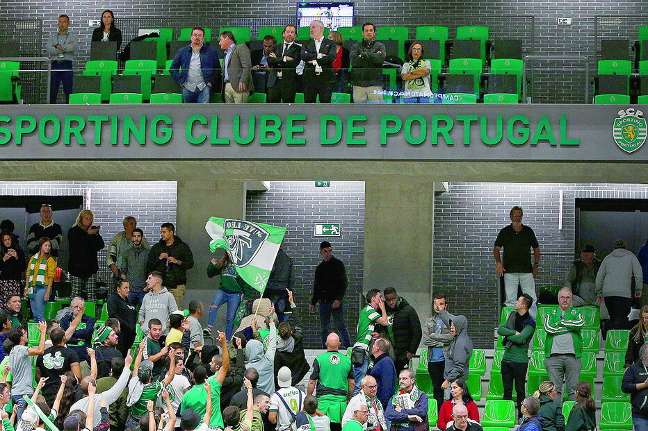 Frederico Varandas foi alvo da contestação dos adeptos no pavilhão João Rocha  