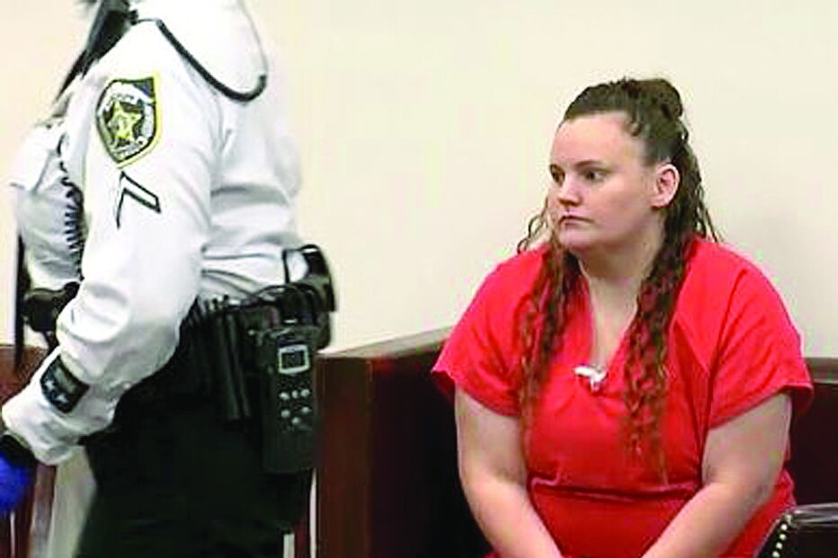 Mulher condenada a 20 anos de prisão por ter filho de menor de 11 anos