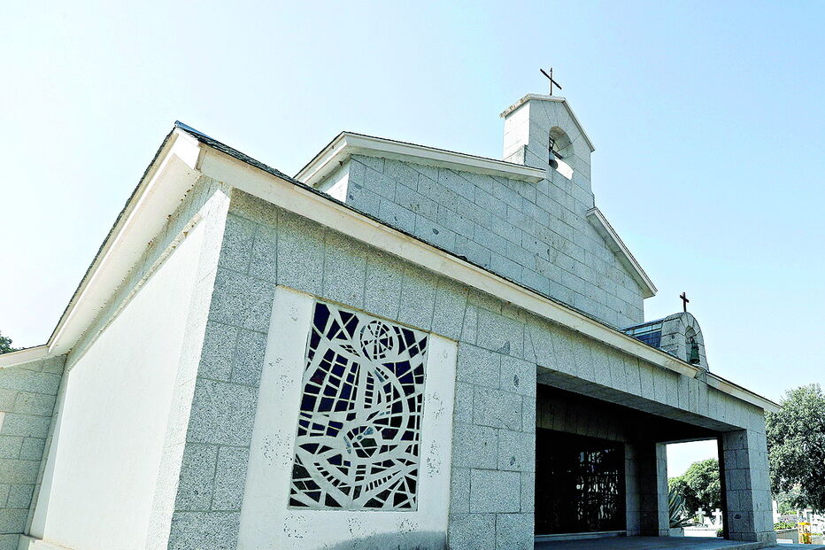 Jazigo onde o ditador será sepultado ao lado da mulher, Carmen Polo