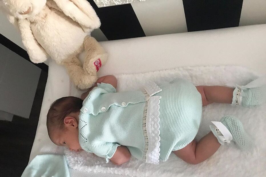 Filha de Katia Aveiro