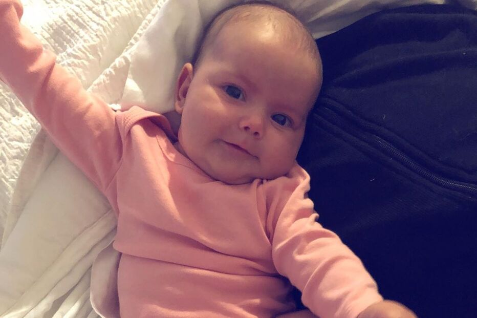 Valentina, filha de Katia Aveiro