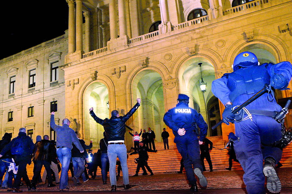 Forças de segurança voltam a protestar contra o Governo  