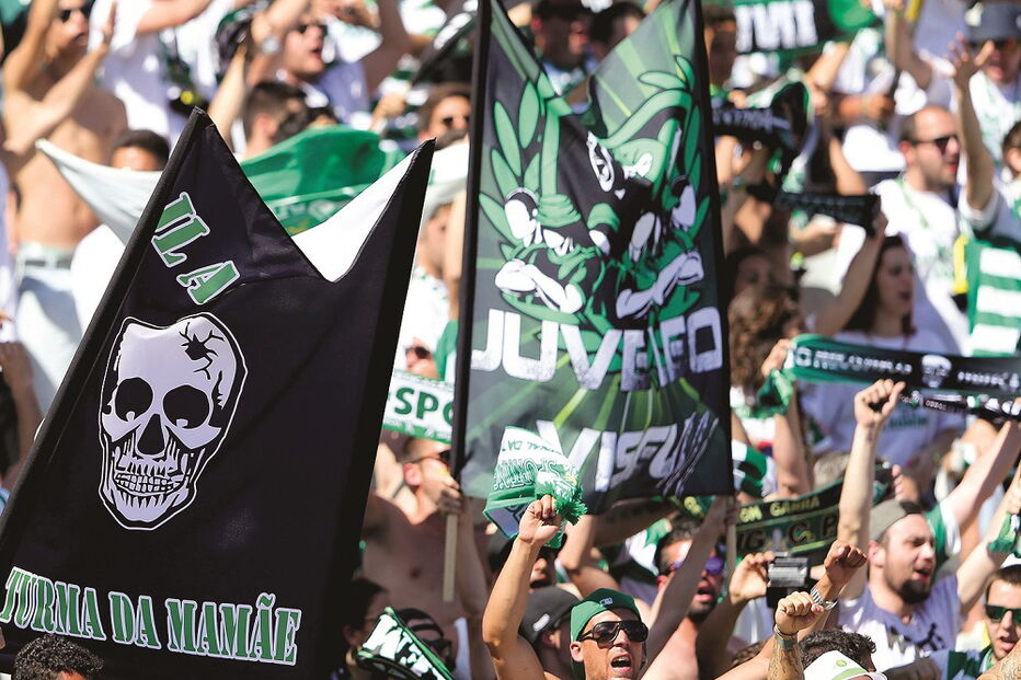 Claques têm pedido a demissão do presidente do Sporting 