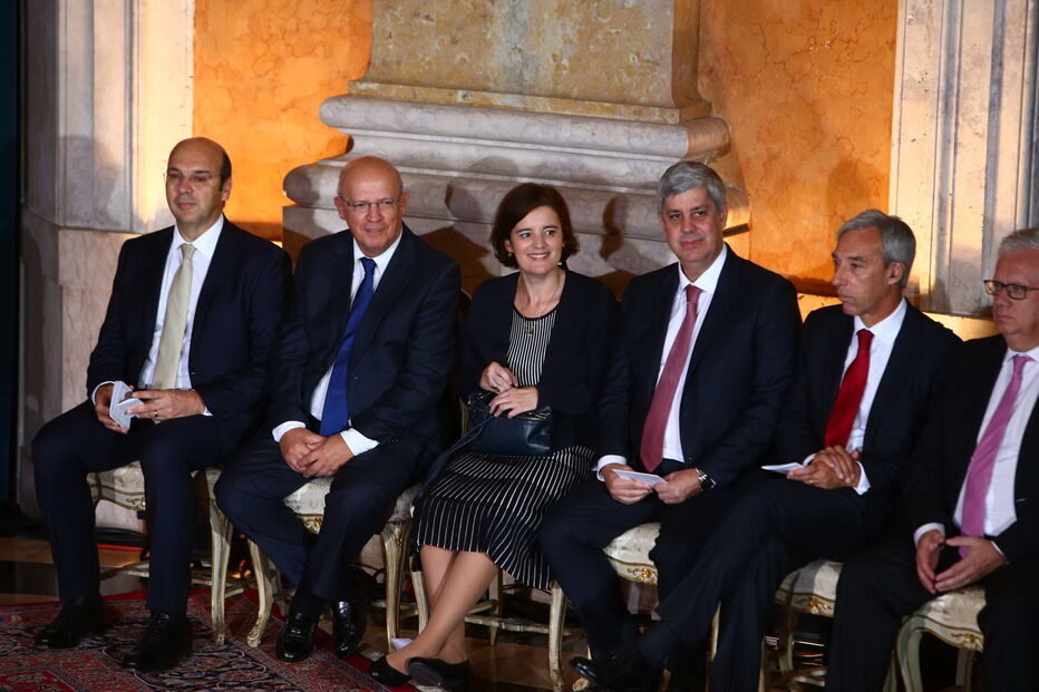 Presidente da República dá posse ao maior Governo desde 1976