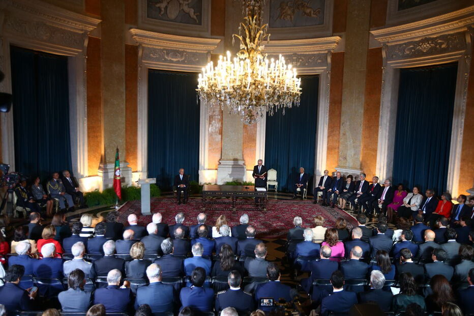 Presidente da República dá posse ao maior Governo desde 1976