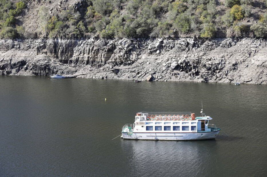 Nas margens do Tejo contam-se prejuízos e pede-se ação para salvar o rio