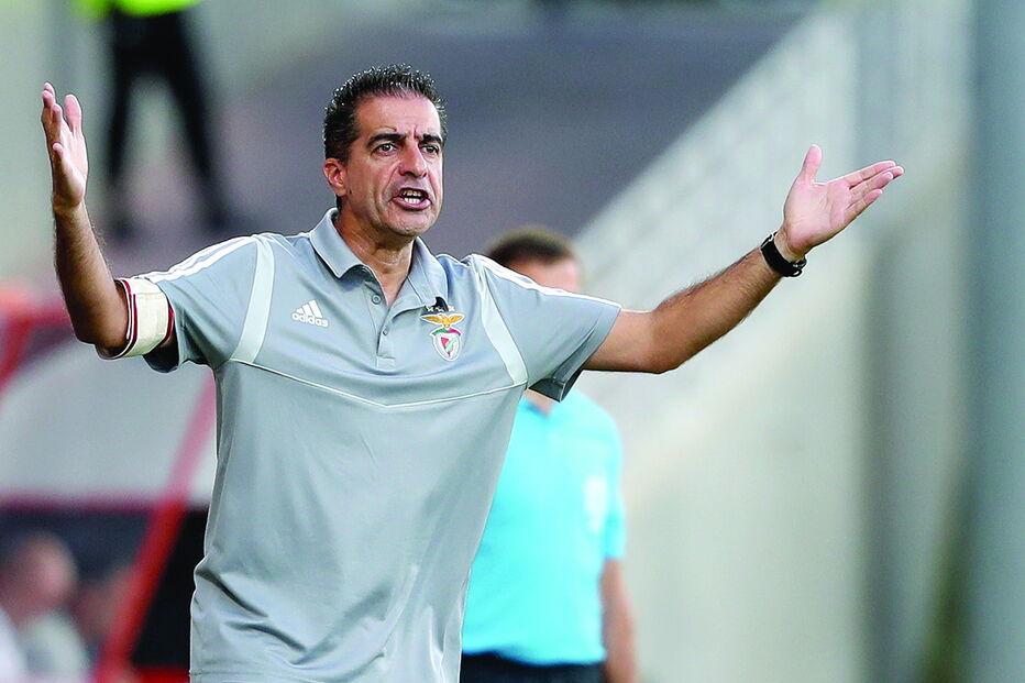 Renato Paiva, de 49 anos, tem uma vasta experiência nos escalões de formação dos encarnados 