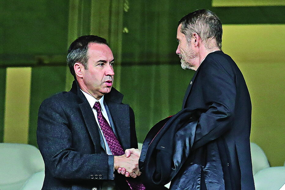 António Salvador, presidente do Sp. Braga (à esq.), e Júlio Mendes, ex-líder do Vitória, são arguidos