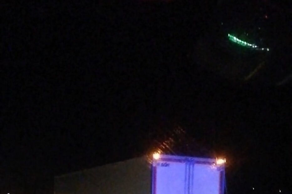 Acidente com dois camiões corta A1 nos dois sentidos entre Santarém e Cartaxo