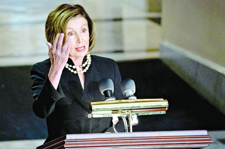 Pelosi apresentou o projeto de lei