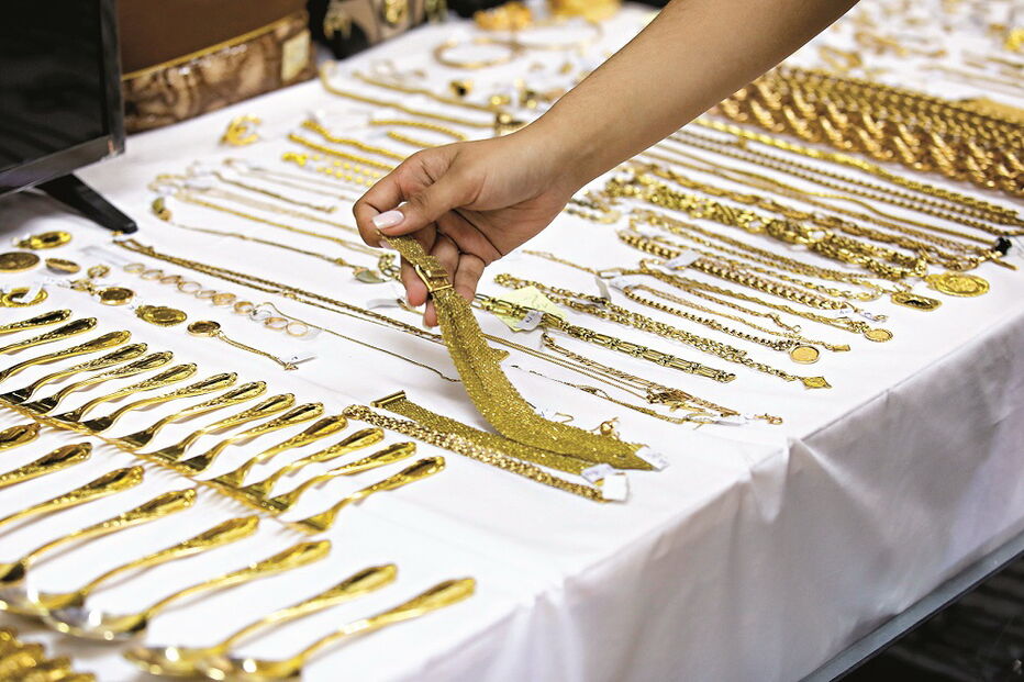 Judiciária de Setúbal apreendeu dezenas de peças em ouro e prata furtadas de casa das vítimas  