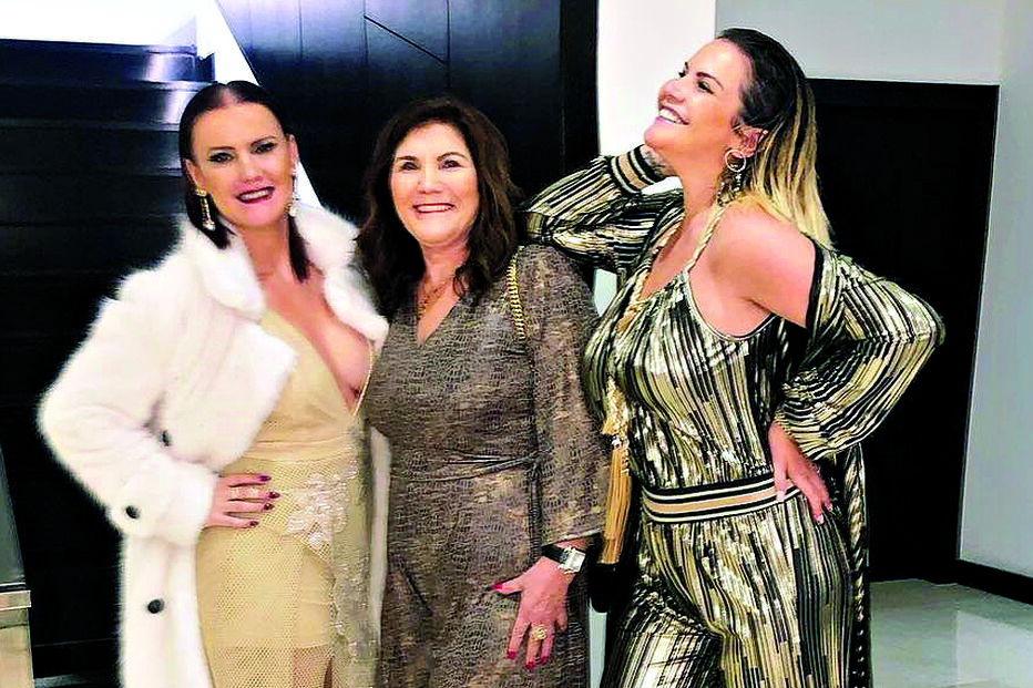 Katia Aveiro chegou a submeter-se a uma lipoescultura