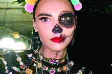 Iva Domingues optou por uma pintura tradicional do Dia dos Mortos 
