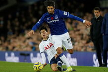 André Gomes sofre lesão arrepiante que deixa adversário a chorar em pleno relvado